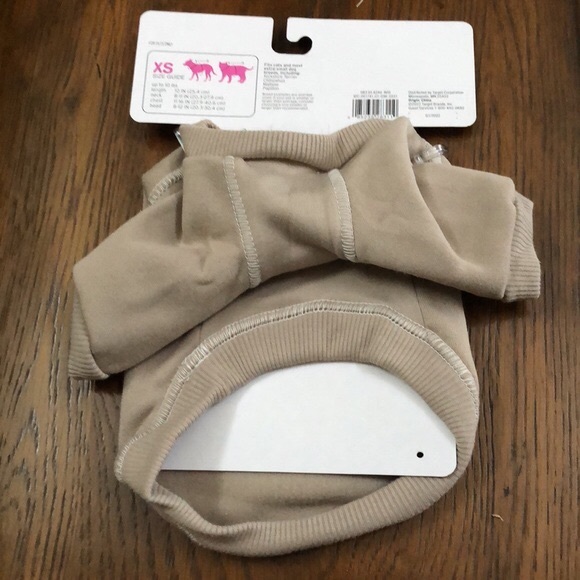 New dog sweatshirt.  Size XS.  Boots and Barkley.  Squirrel Patrol on back. - Picture 3 of 7